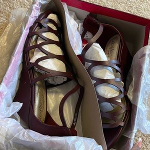 Dexflex Comfort Wedge Sandals-Maroon 8